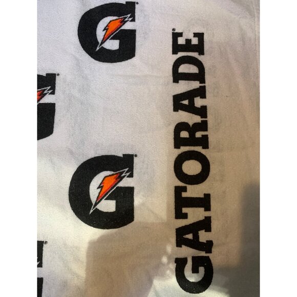 Gatorade McArthur Sports Towel 22x40 White 100% Cotton Printed In USA - Picture 4 of 6